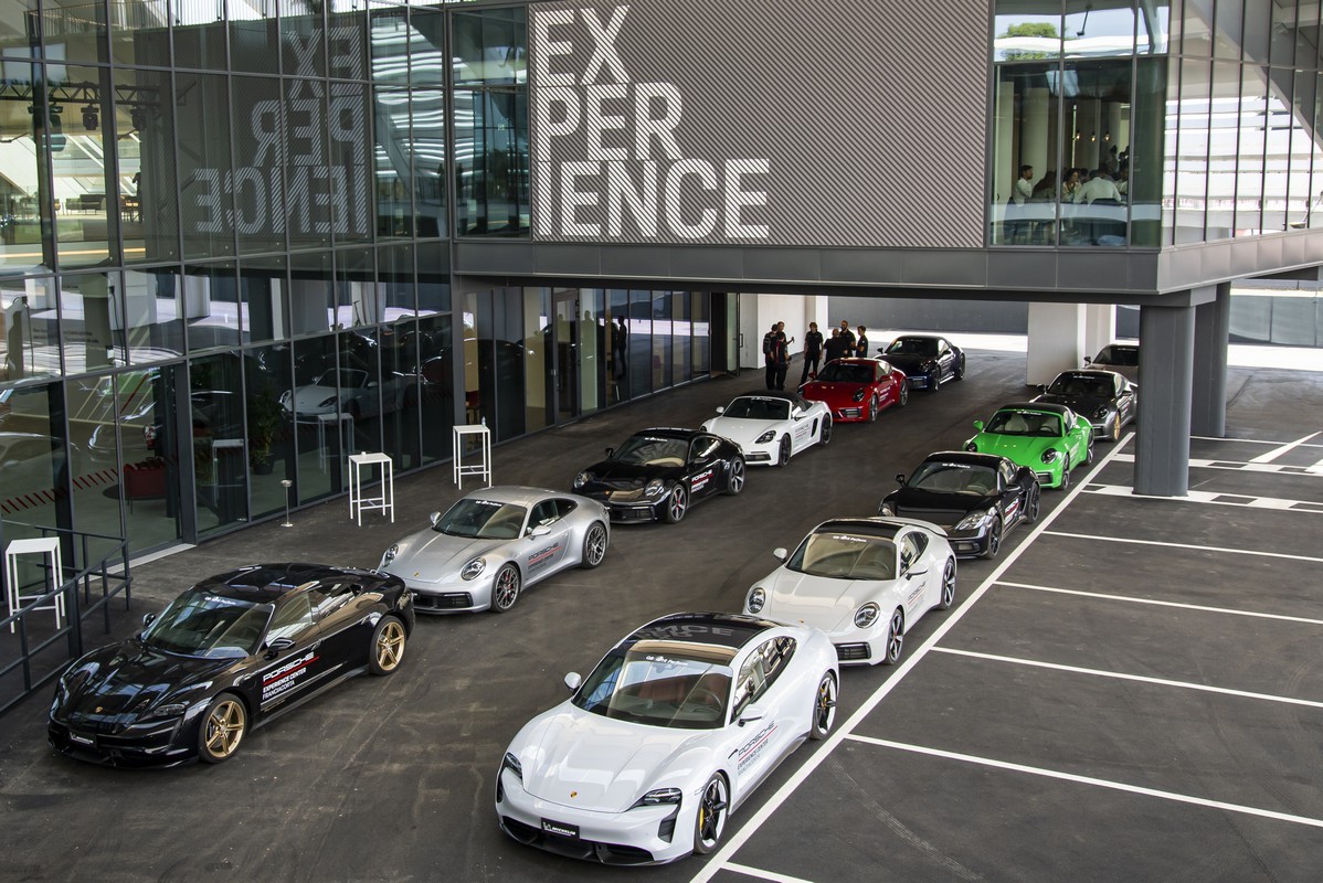 Porsche: apre l’Experience Center Franciacorta