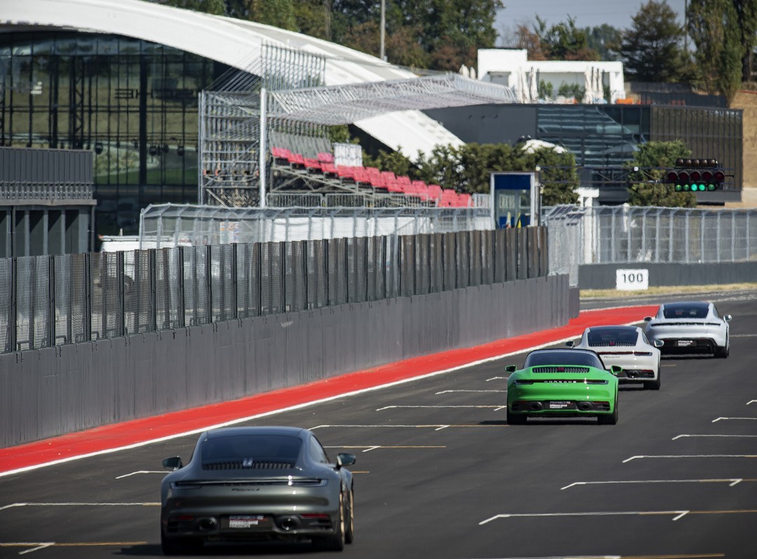 Porsche: apre l’Experience Center Franciacorta