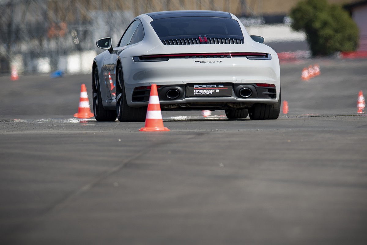 Porsche: apre l’Experience Center Franciacorta