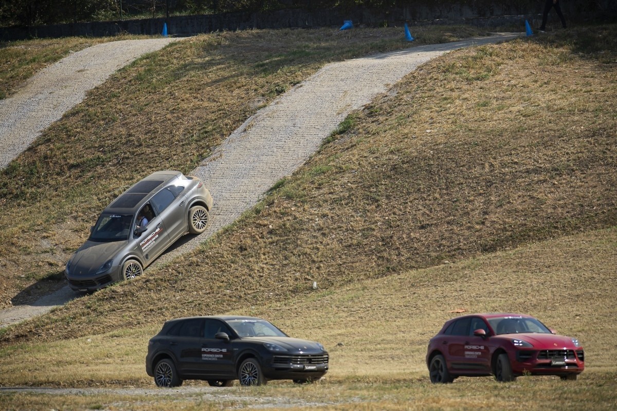 Porsche: apre l’Experience Center Franciacorta