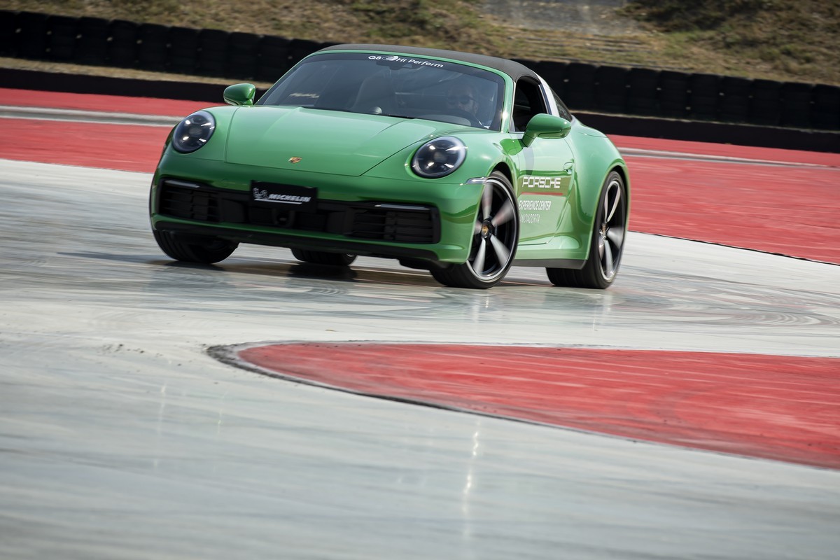 Porsche: apre l’Experience Center Franciacorta