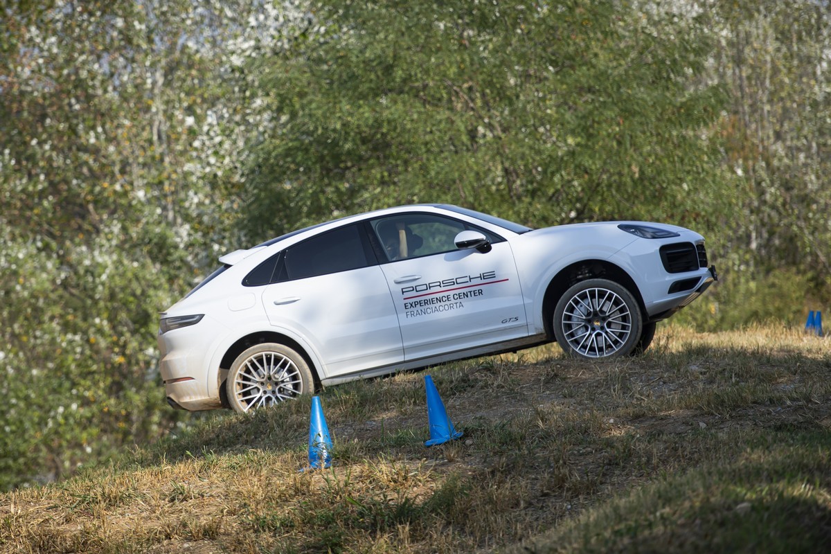 Porsche: apre l’Experience Center Franciacorta