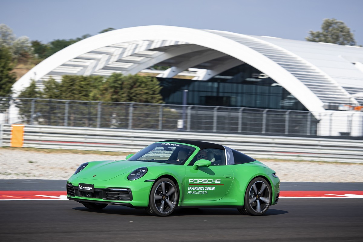 Porsche: apre l’Experience Center Franciacorta