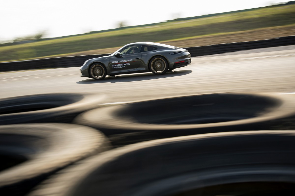 Porsche: apre l’Experience Center Franciacorta