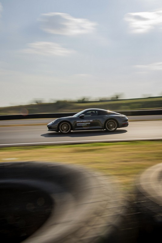 Porsche: apre l’Experience Center Franciacorta