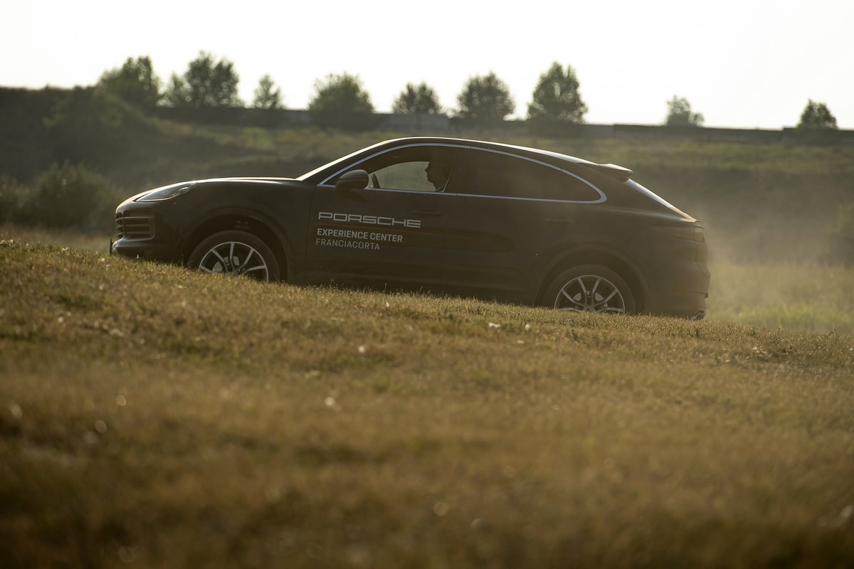 Porsche: apre l’Experience Center Franciacorta