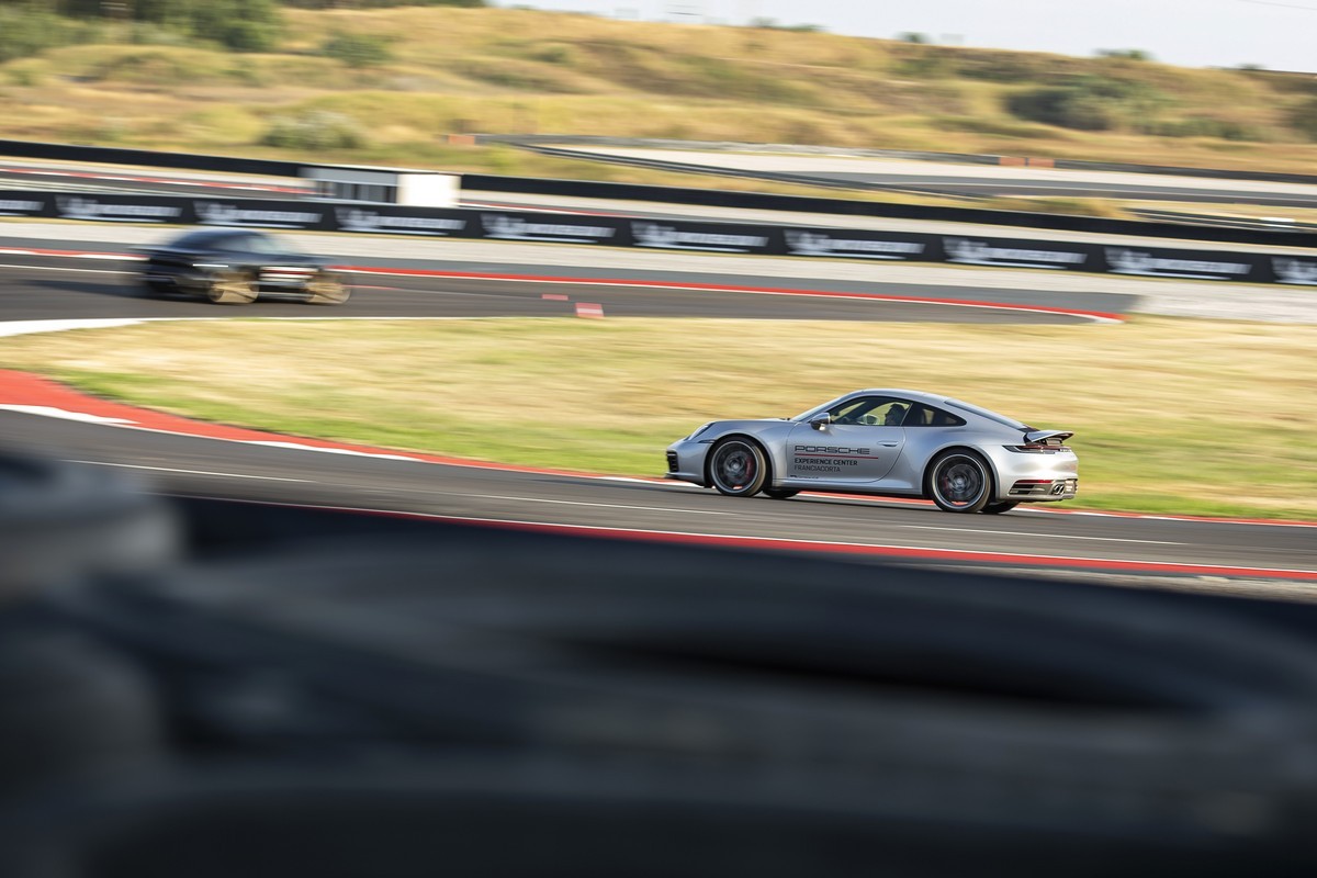 Porsche: apre l’Experience Center Franciacorta