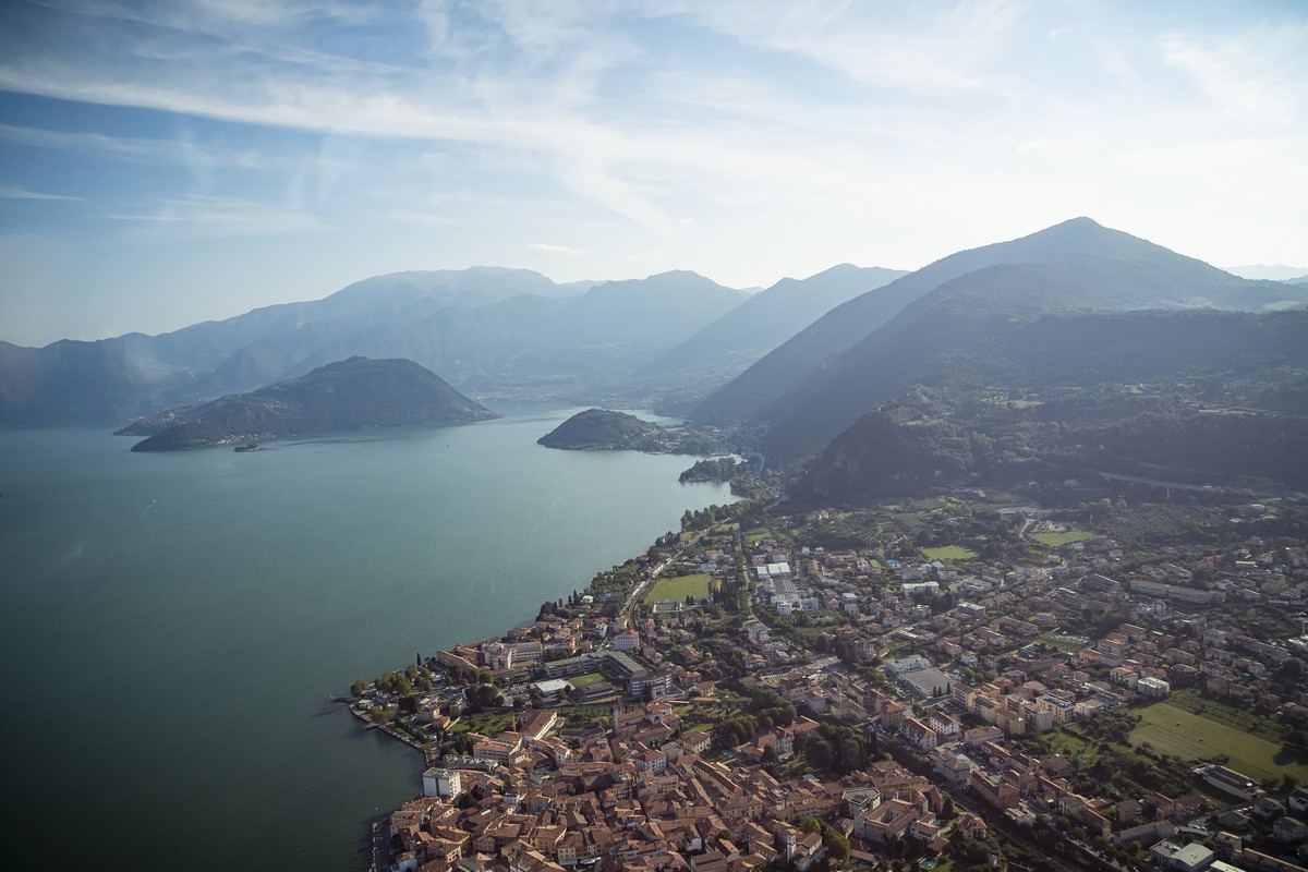 Porsche: apre l’Experience Center Franciacorta