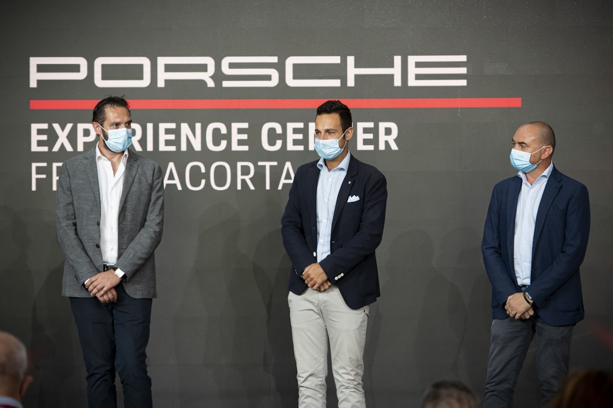 Porsche: apre l’Experience Center Franciacorta