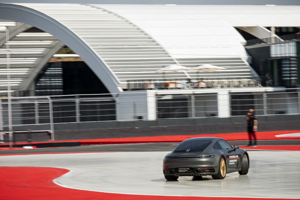 Porsche: apre l’Experience Center Franciacorta