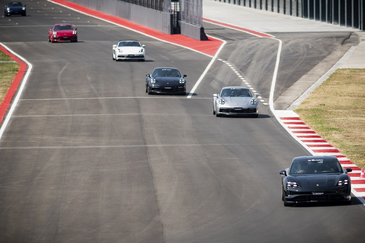 Porsche: apre l’Experience Center Franciacorta