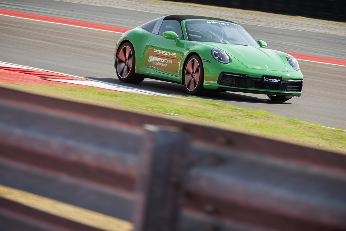 Porsche: apre l’Experience Center Franciacorta