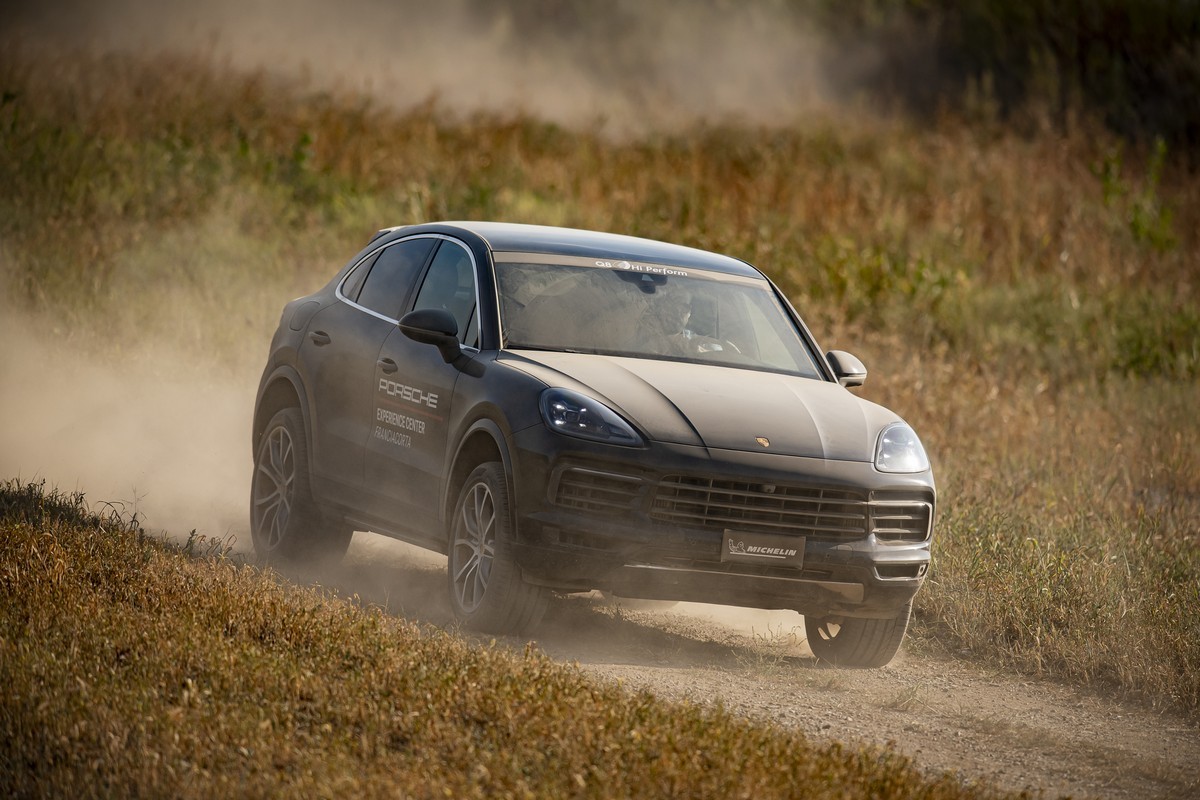 Porsche: apre l’Experience Center Franciacorta