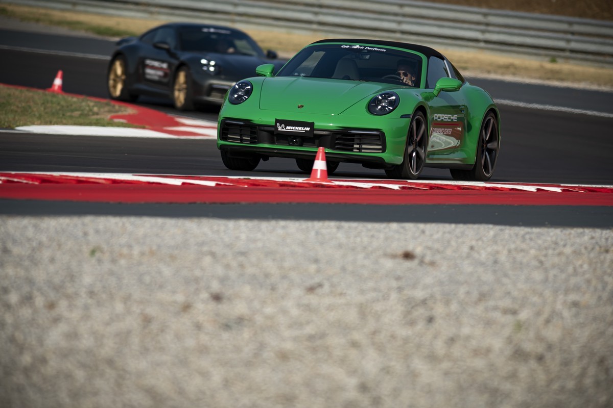 Porsche: apre l’Experience Center Franciacorta