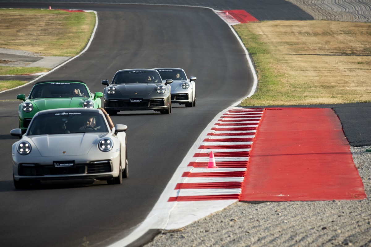 Porsche: apre l’Experience Center Franciacorta