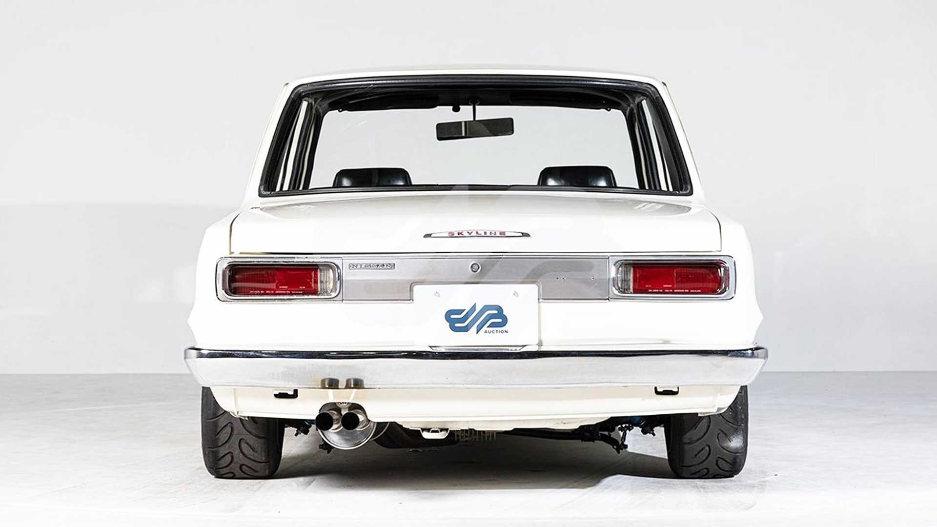 Nissan Skyline 2000 GT-R (1969): le immagini ufficiali