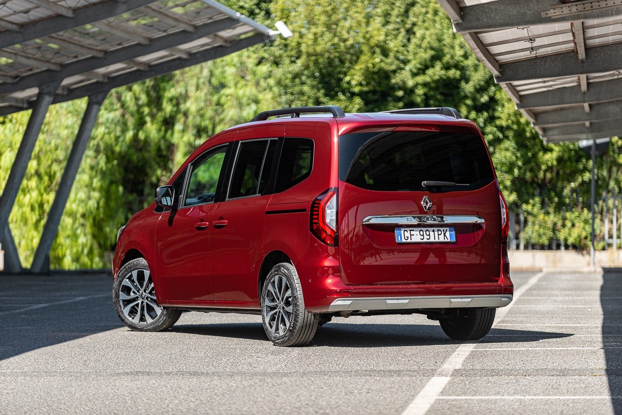 Renault Kangoo 1.5 Blue DCi 95 CV Edition One Plus: prova su strada