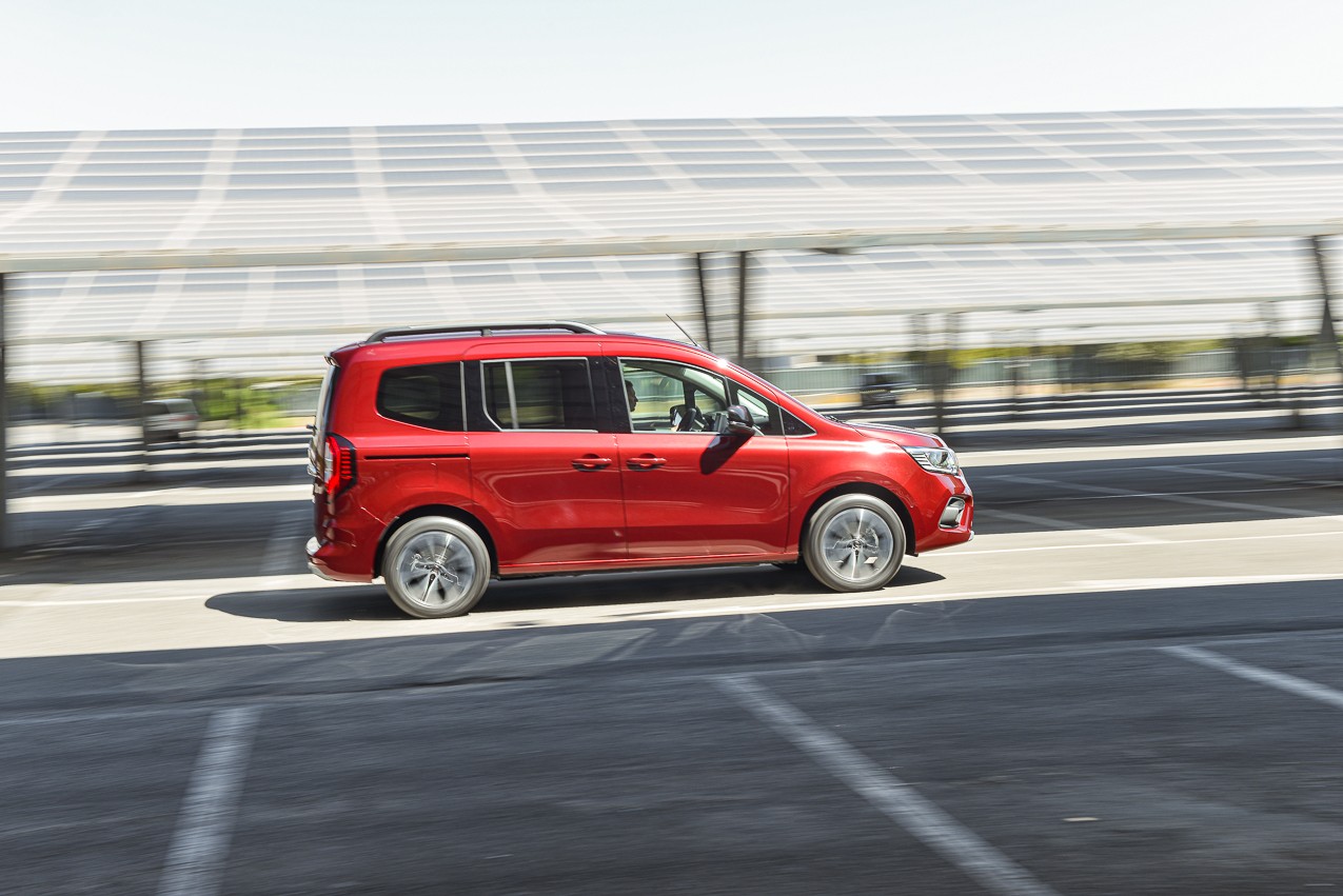 Renault Kangoo 1.5 Blue DCi 95 CV Edition One Plus: prova su strada