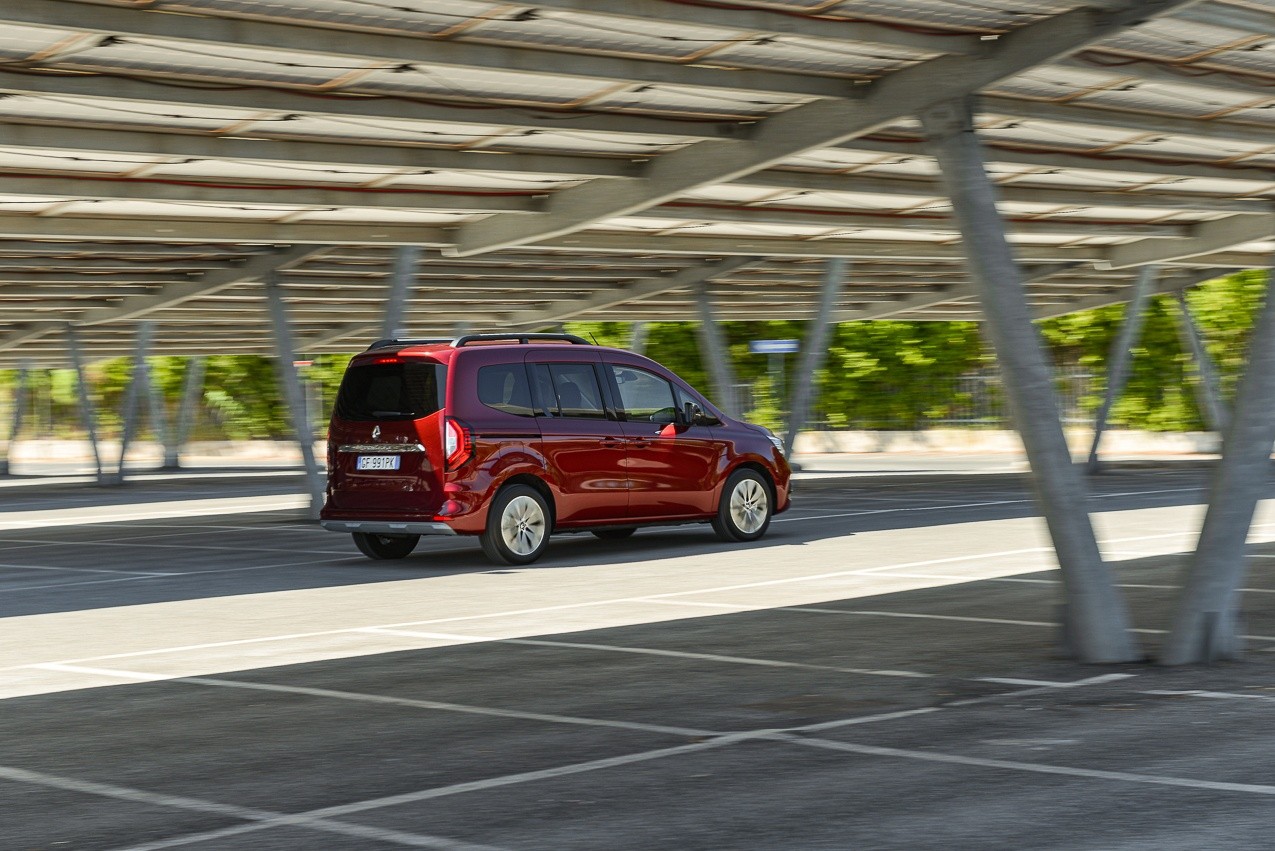 Renault Kangoo 1.5 Blue DCi 95 CV Edition One Plus: prova su strada