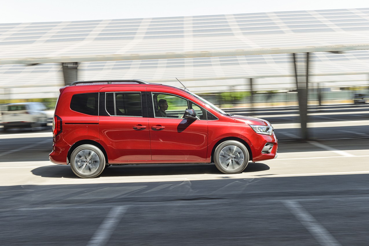 Renault Kangoo 1.5 Blue DCi 95 CV Edition One Plus: prova su strada