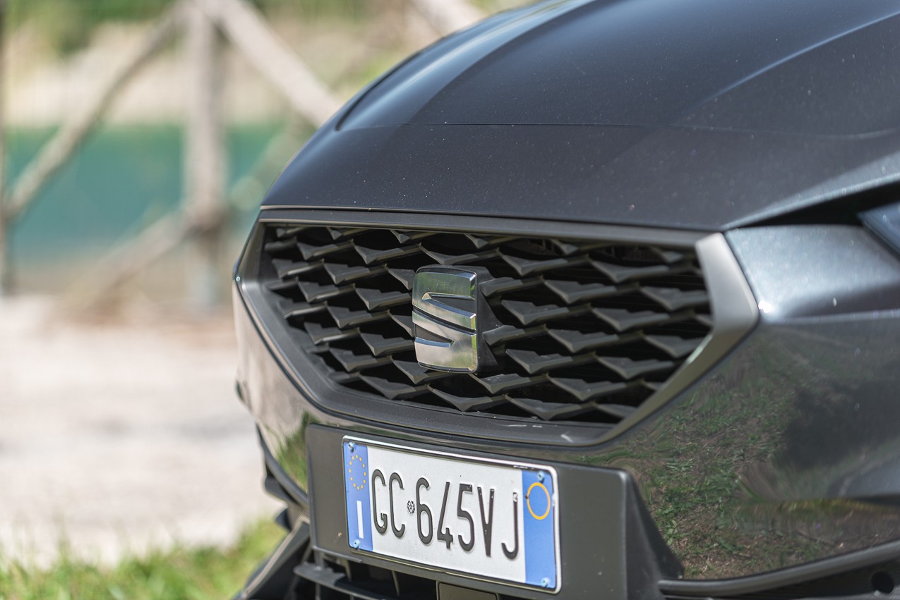 Seat Leon 1.5 e-Hybrid: la prova su strada