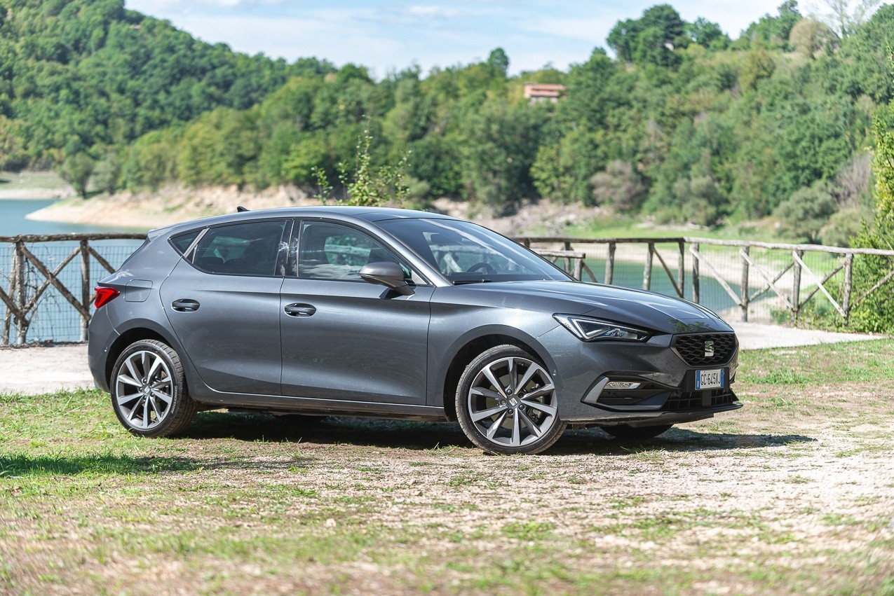 Seat Leon 1.5 e-Hybrid: la prova su strada