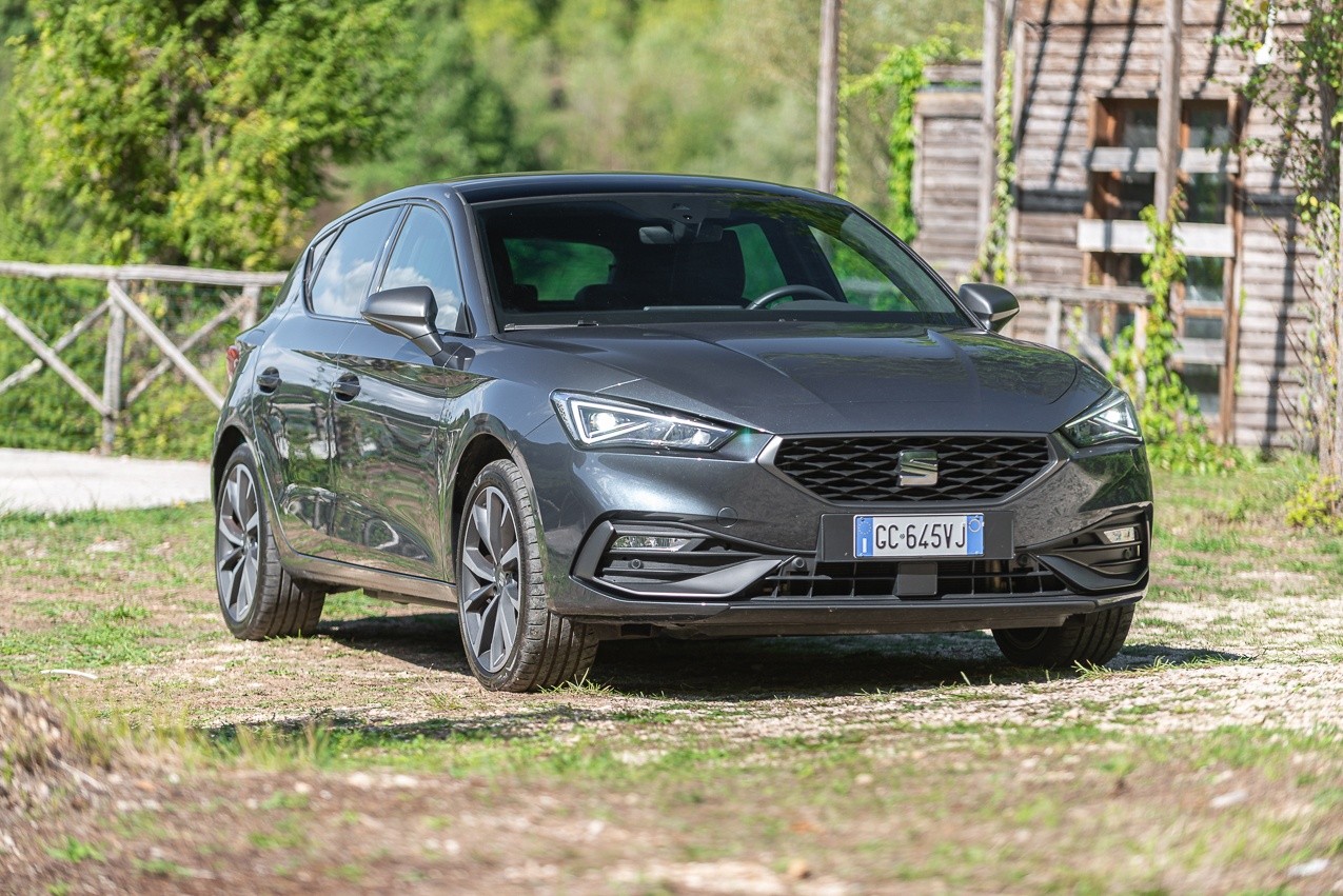 Seat Leon 1.5 e-Hybrid: la prova su strada