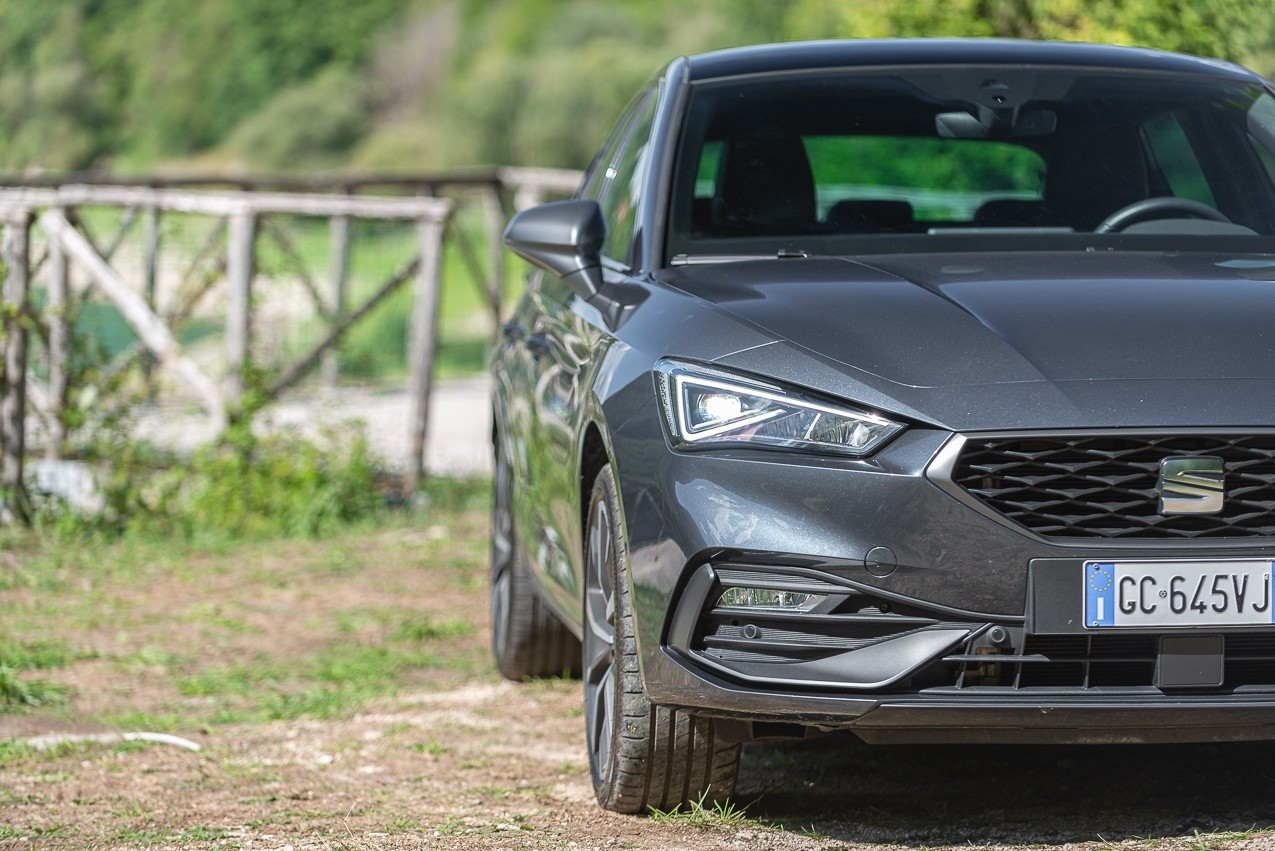 Seat Leon 1.5 e-Hybrid: la prova su strada