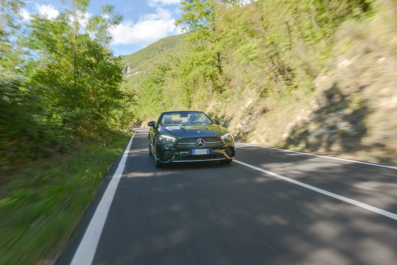 Mercedes Benz Classe E Cabrio 220d: la prova su strada