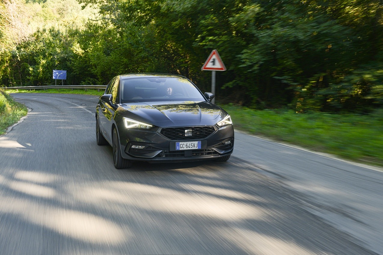 Seat Leon 1.5 e-Hybrid: la prova su strada