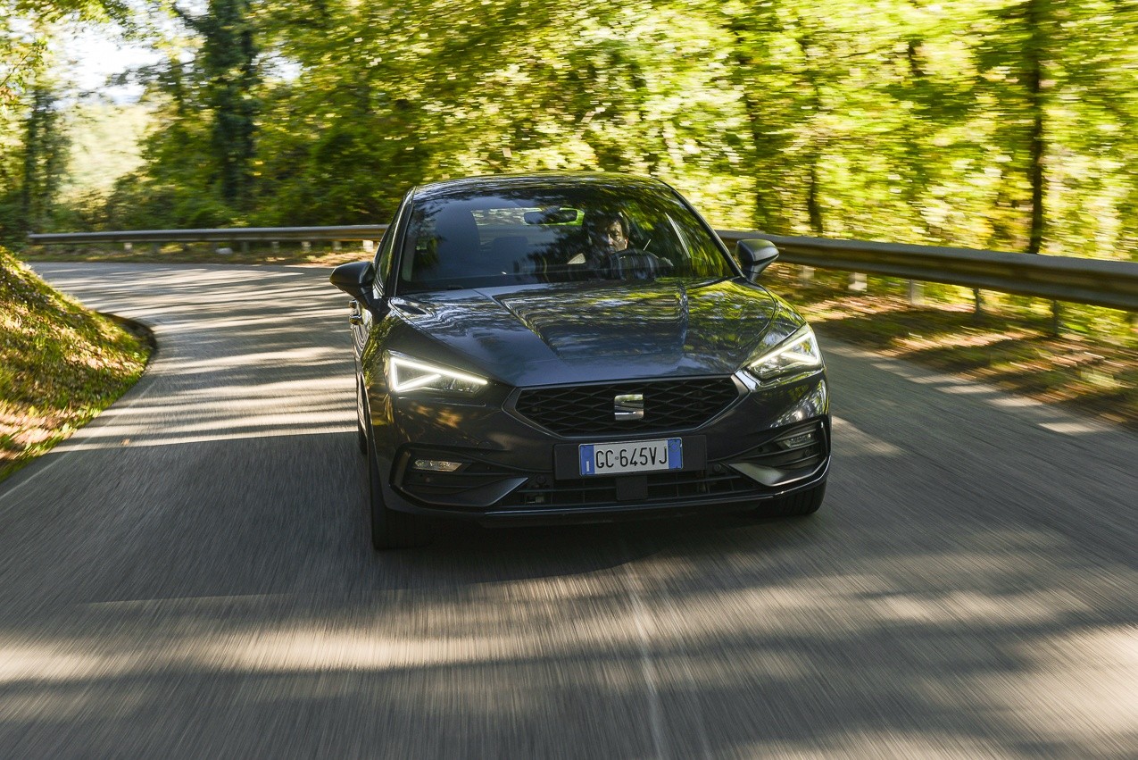 Seat Leon 1.5 e-Hybrid: la prova su strada