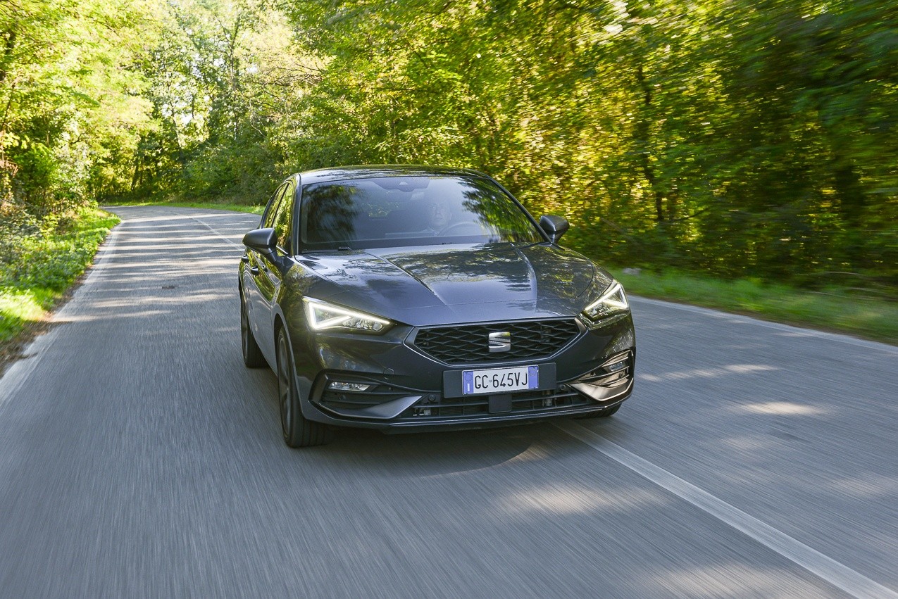 Seat Leon 1.5 e-Hybrid: la prova su strada