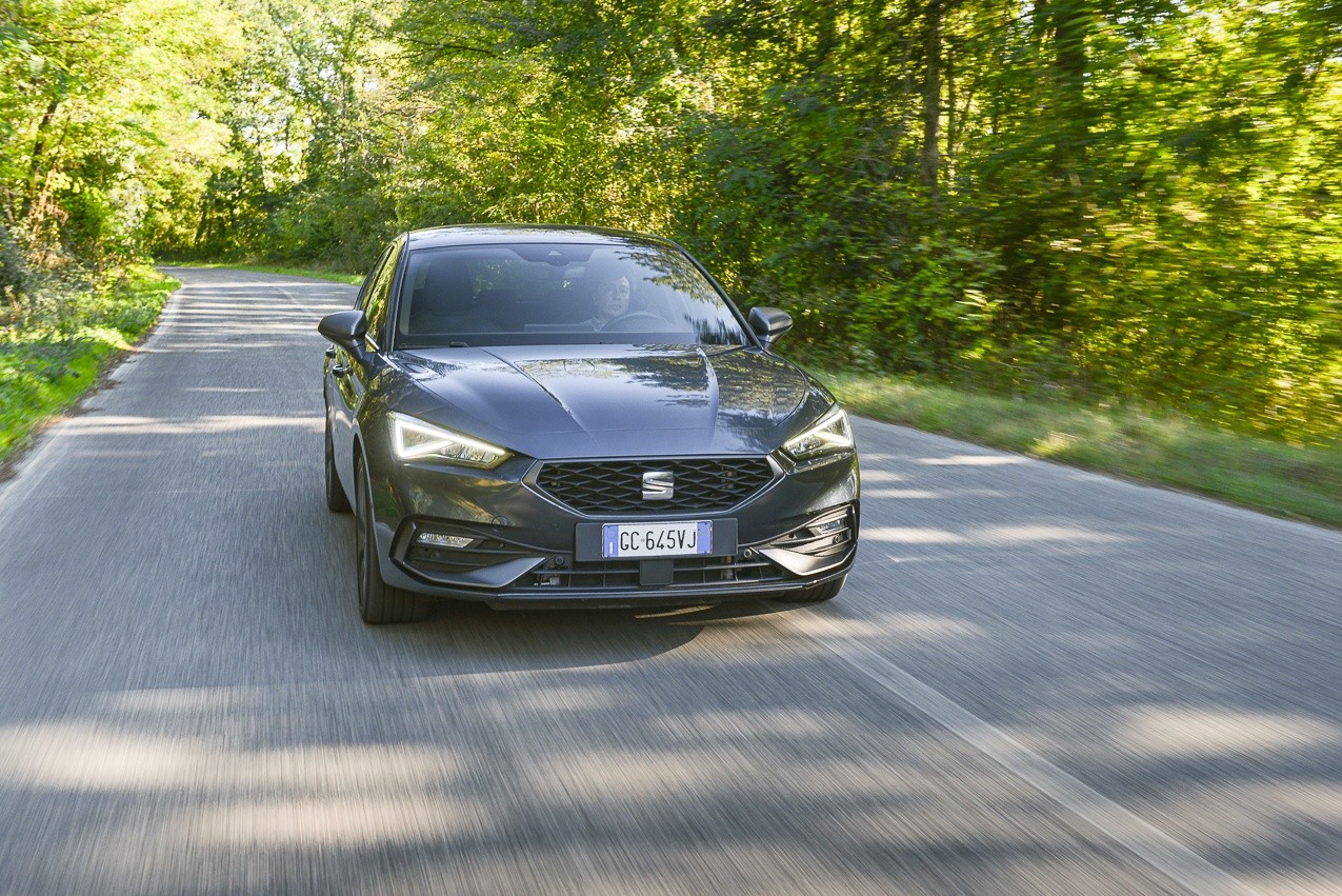 Seat Leon 1.5 e-Hybrid: la prova su strada