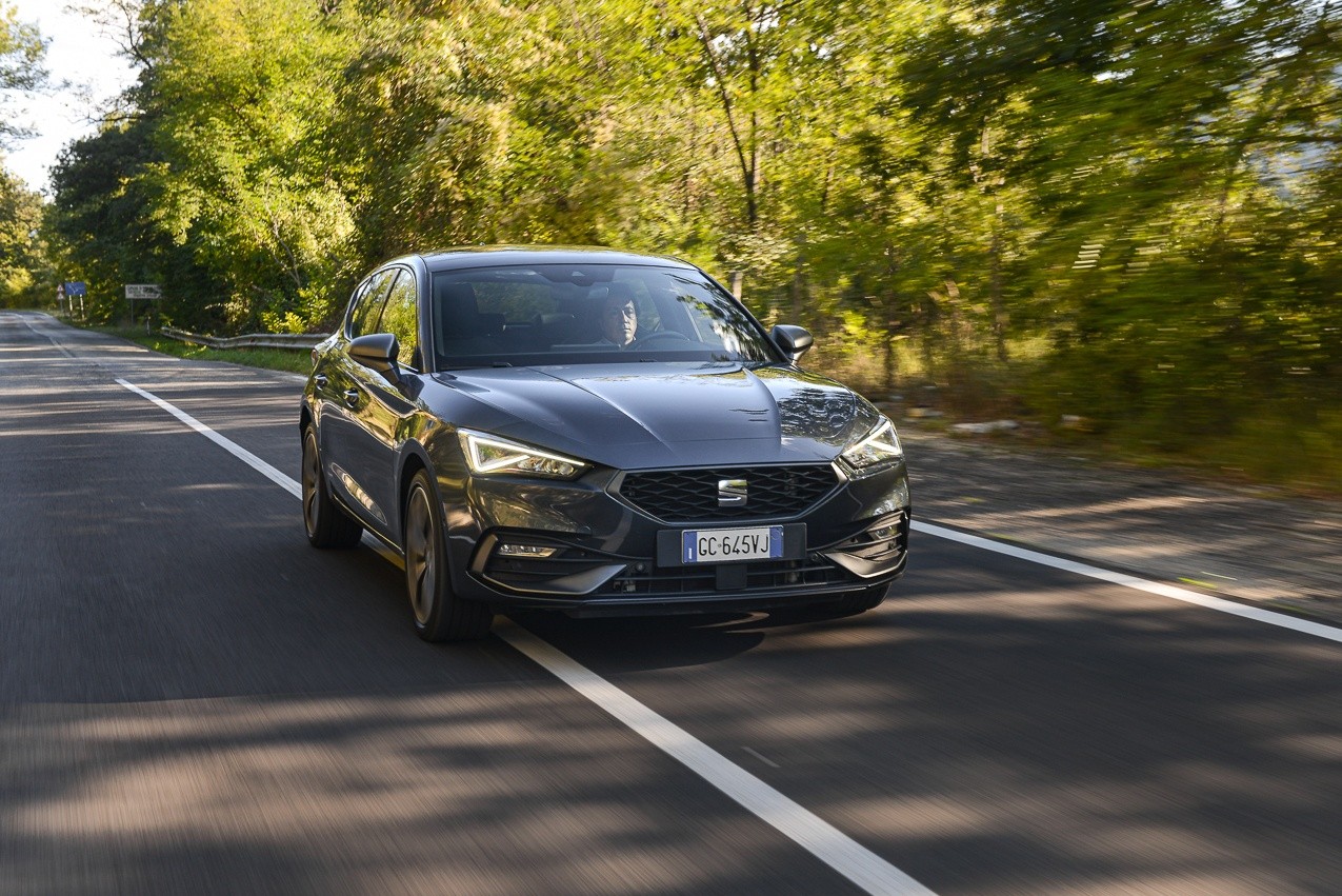 Seat Leon 1.5 e-Hybrid: la prova su strada