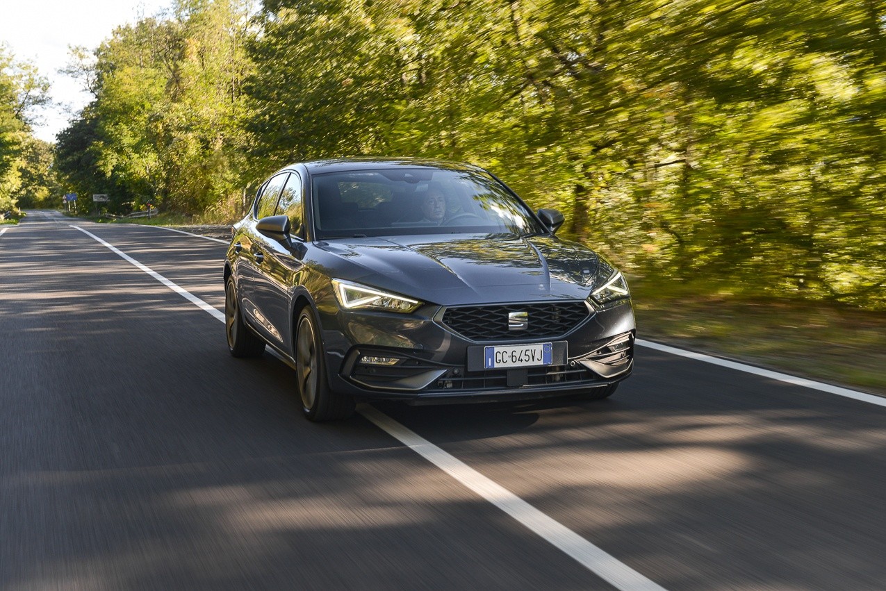 Seat Leon 1.5 e-Hybrid: la prova su strada