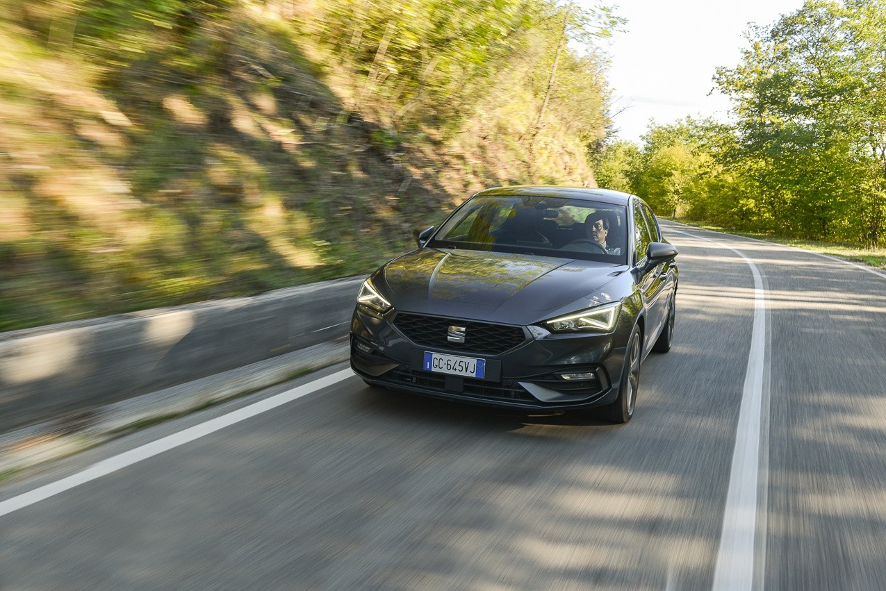 Seat Leon 1.5 e-Hybrid: la prova su strada