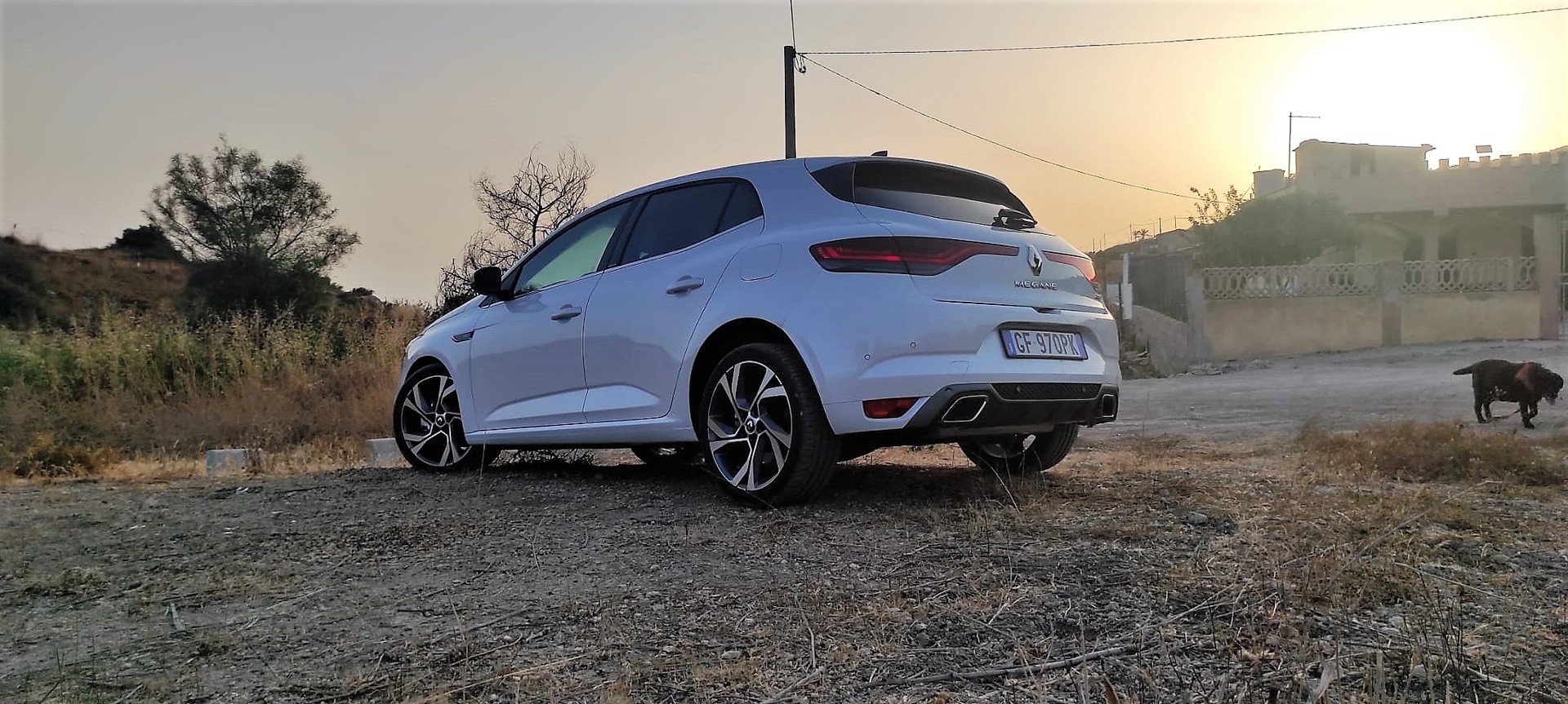 Renault Mégane RS Line E-TECH Plug-in Hybrid: prova su strada