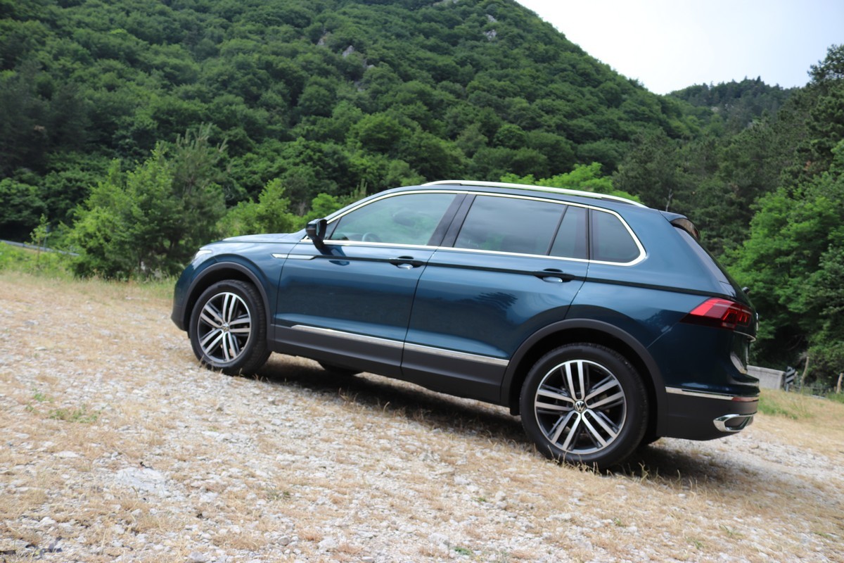 Volkswagen Tiguan 2.0 TDI 4Motion: la prova su strada