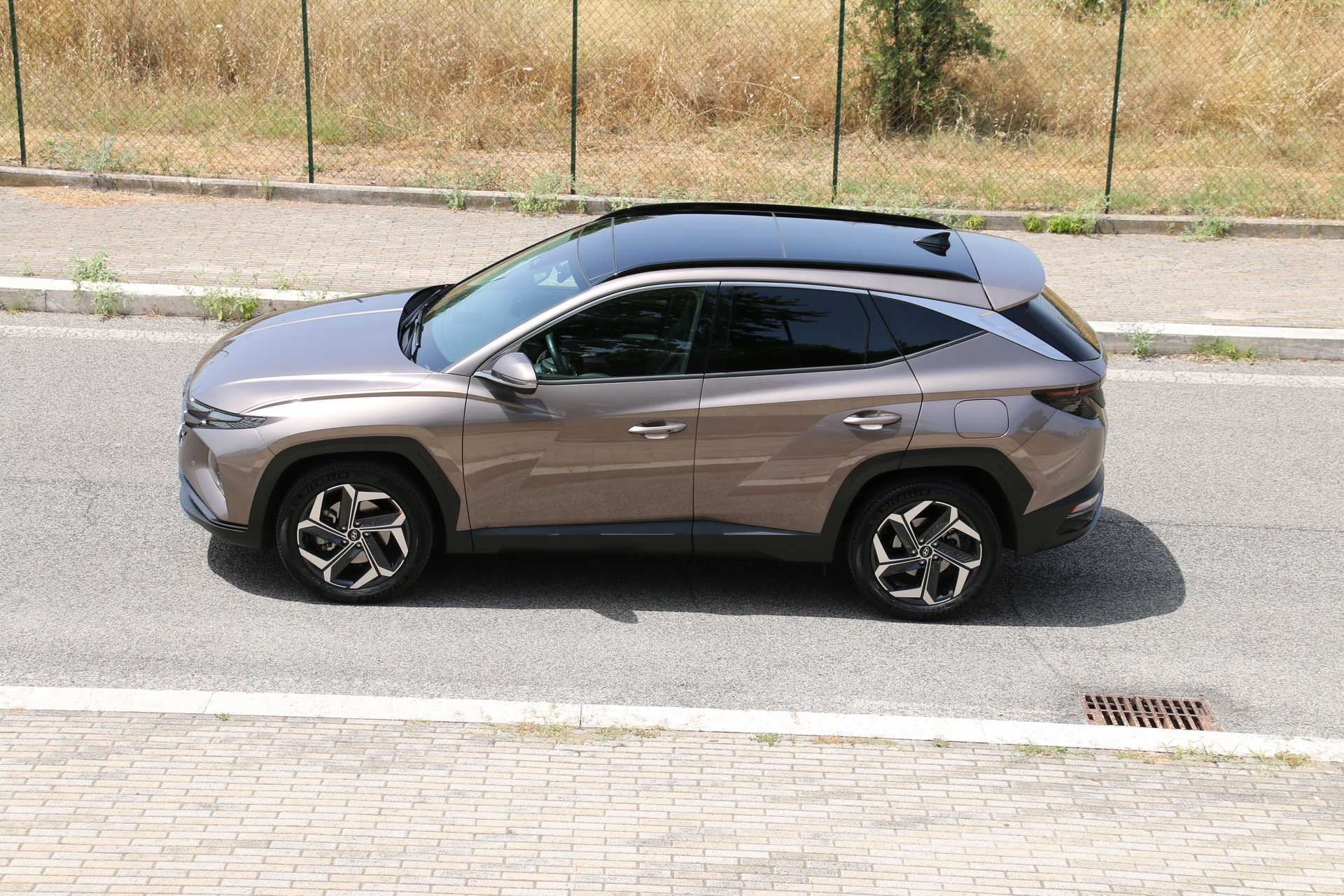 Hyundai Tucson 1.6 T-GDI HEV eXcellence: la prova di redazione