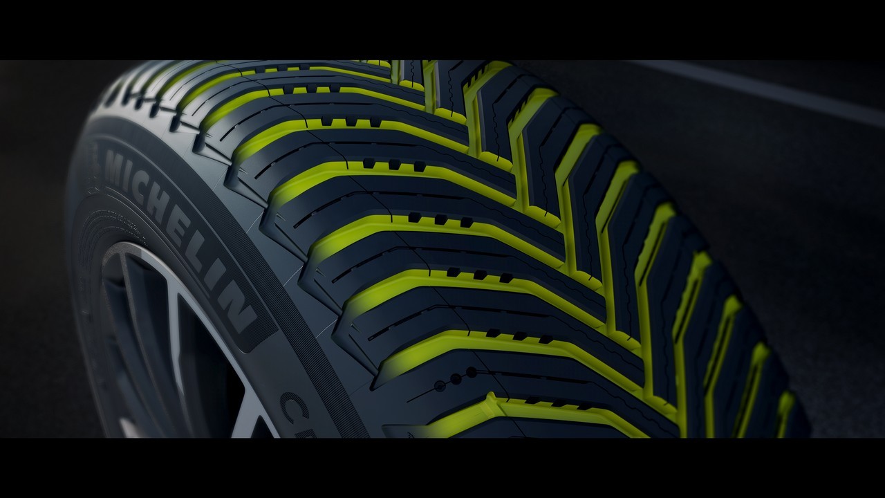 Michelin CrossClimate 2: immagini ufficiali