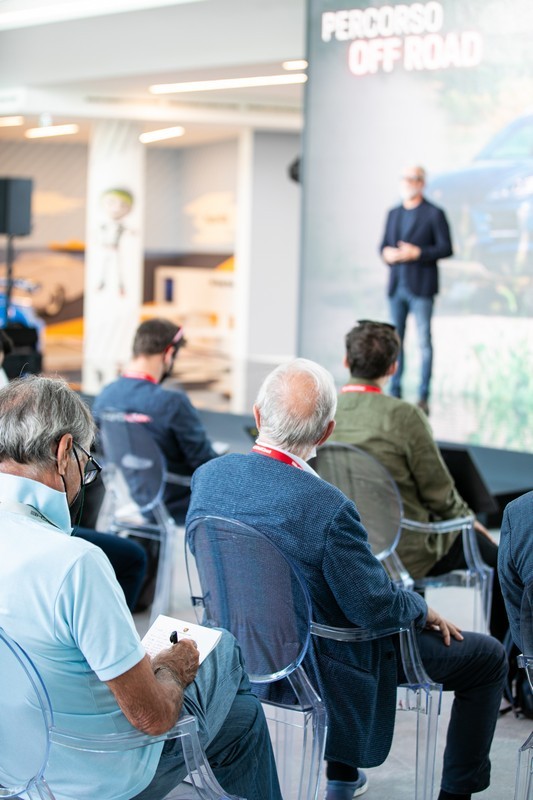 Porsche: apre l’Experience Center Franciacorta