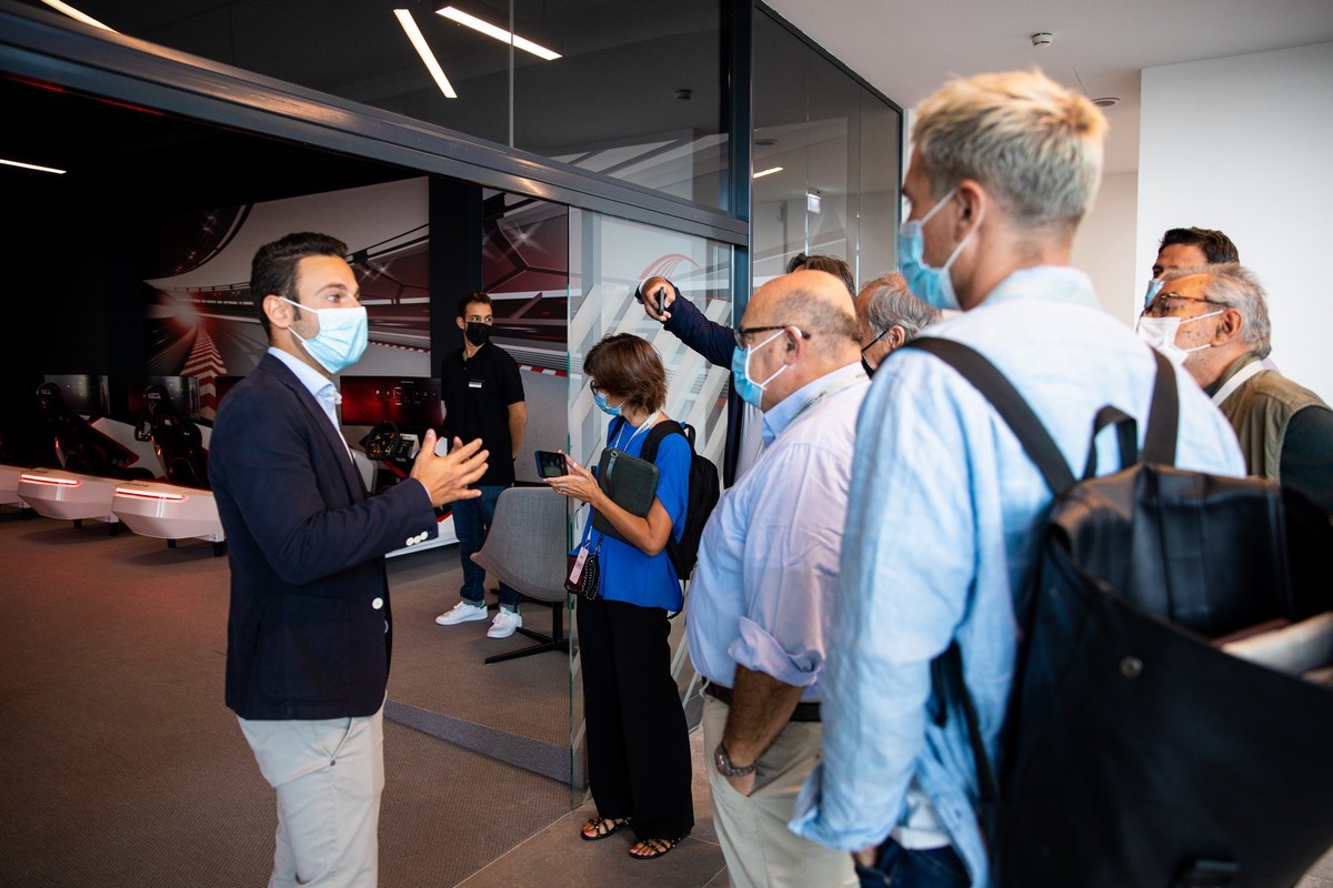 Porsche: apre l’Experience Center Franciacorta