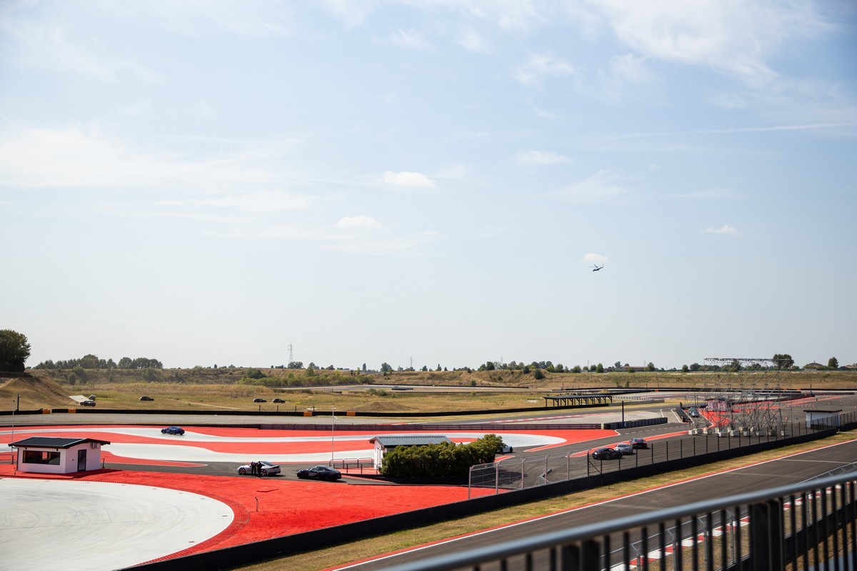 Porsche: apre l’Experience Center Franciacorta