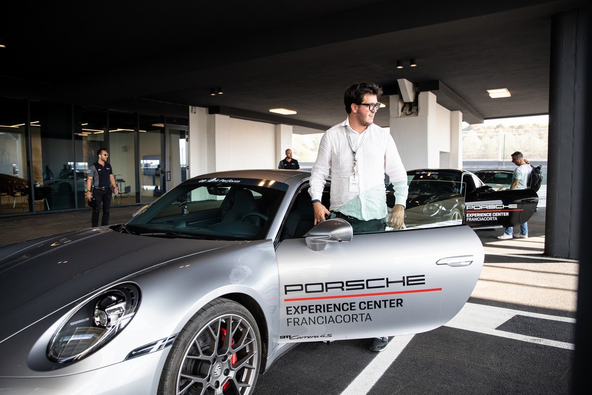 Porsche: apre l’Experience Center Franciacorta