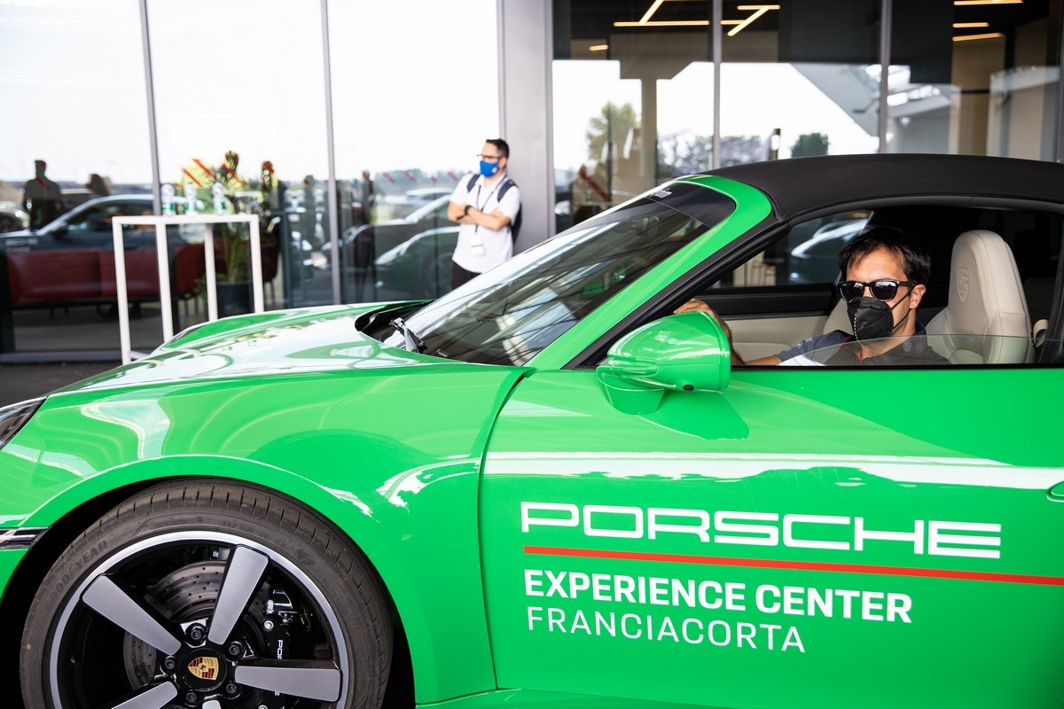 Porsche: apre l’Experience Center Franciacorta