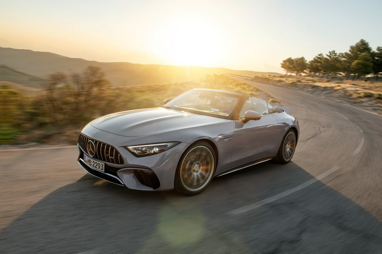 Mercedes-AMG SL 2022: immagini ufficiali