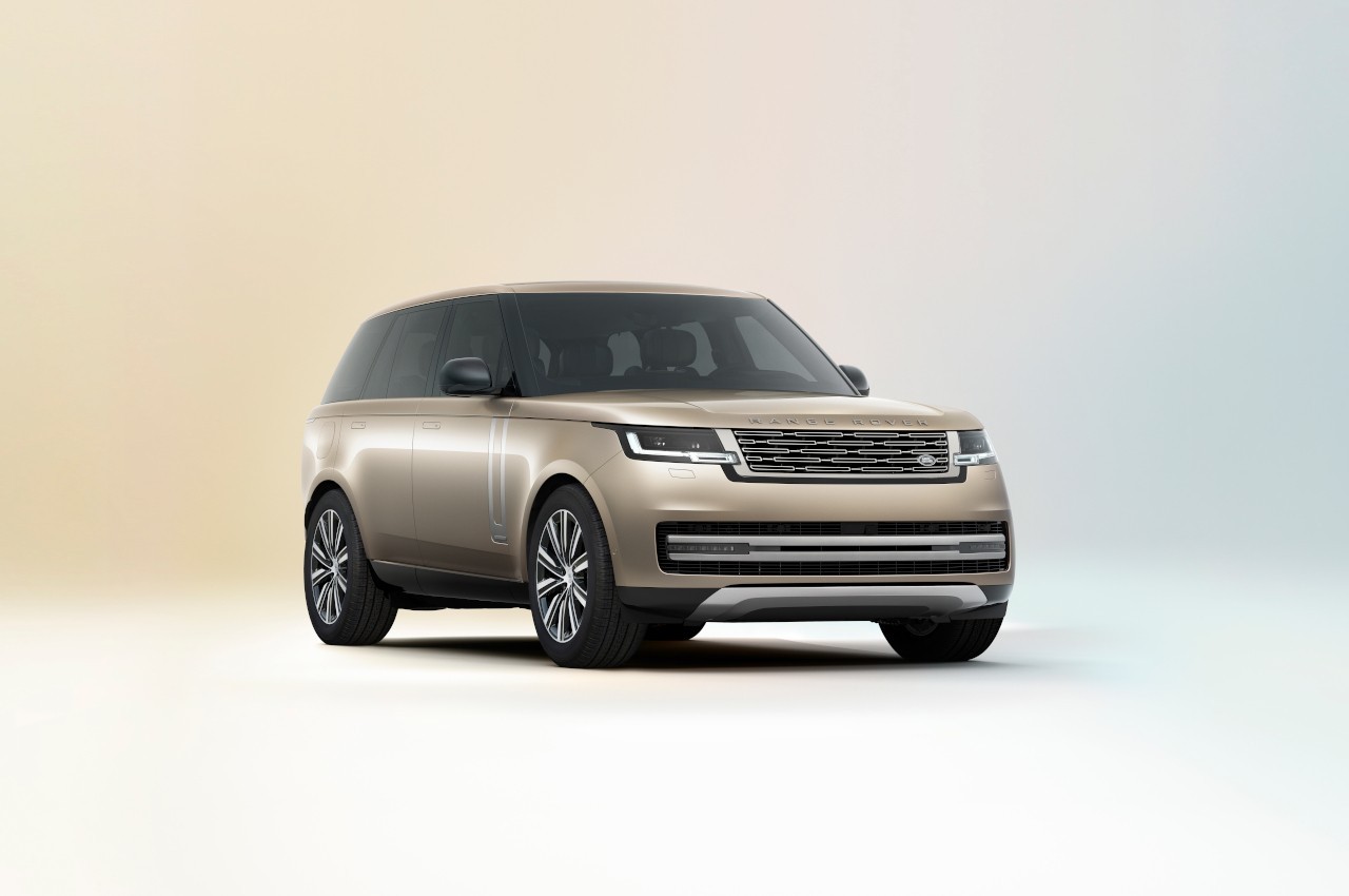 Range Rover 2022: immagini ufficiali