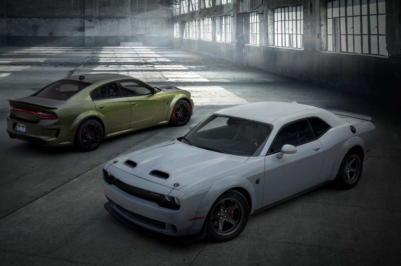 I pacchetti HEMI Orange e SRT Black per le Dodge Charger e Challenger 2022