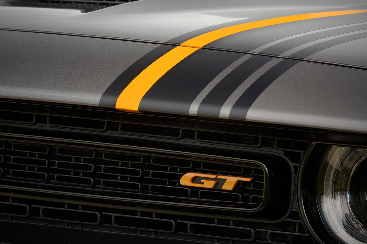 I pacchetti HEMI Orange e SRT Black per le Dodge Charger e Challenger 2022