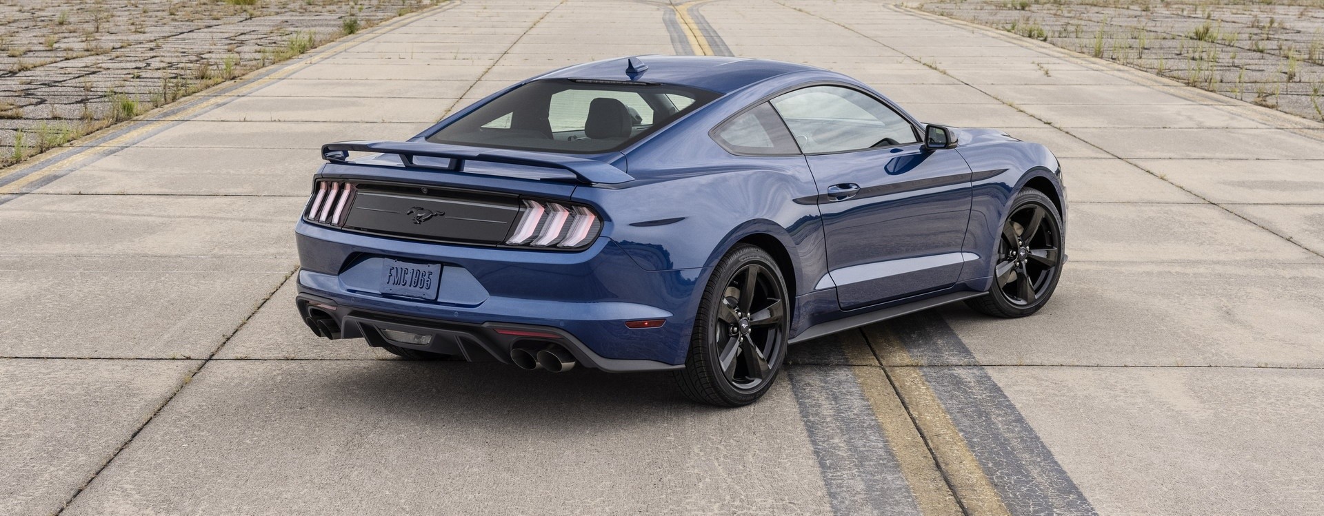 Ford Mustang 2022 Stealth Edition e California Special